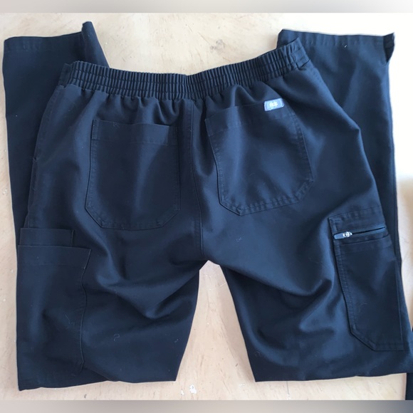 Figs Scrub Set - Picture 7 of 7